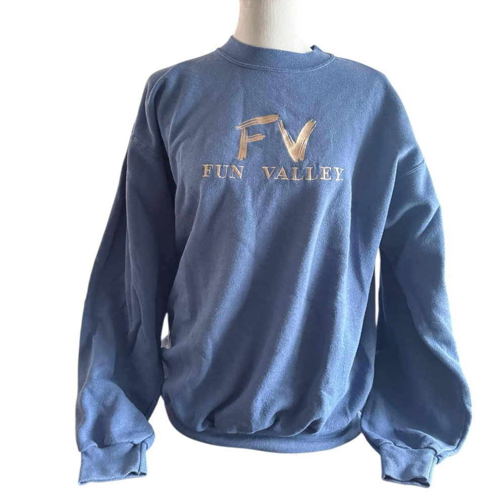 🌼5 for 25🌼 Time Square Sportswear Blue Fun Valley Sweater Size XL